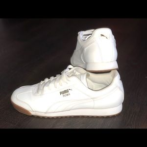 Men’s size 11 Puma shoes.